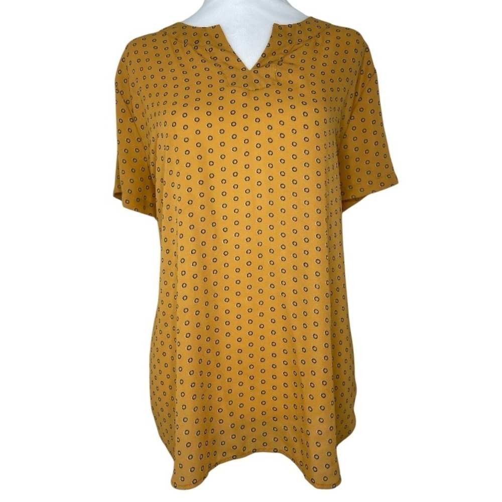 Van Heusen Mustard Short Sleeve Blouse Polka a Dots Business Casual XLg